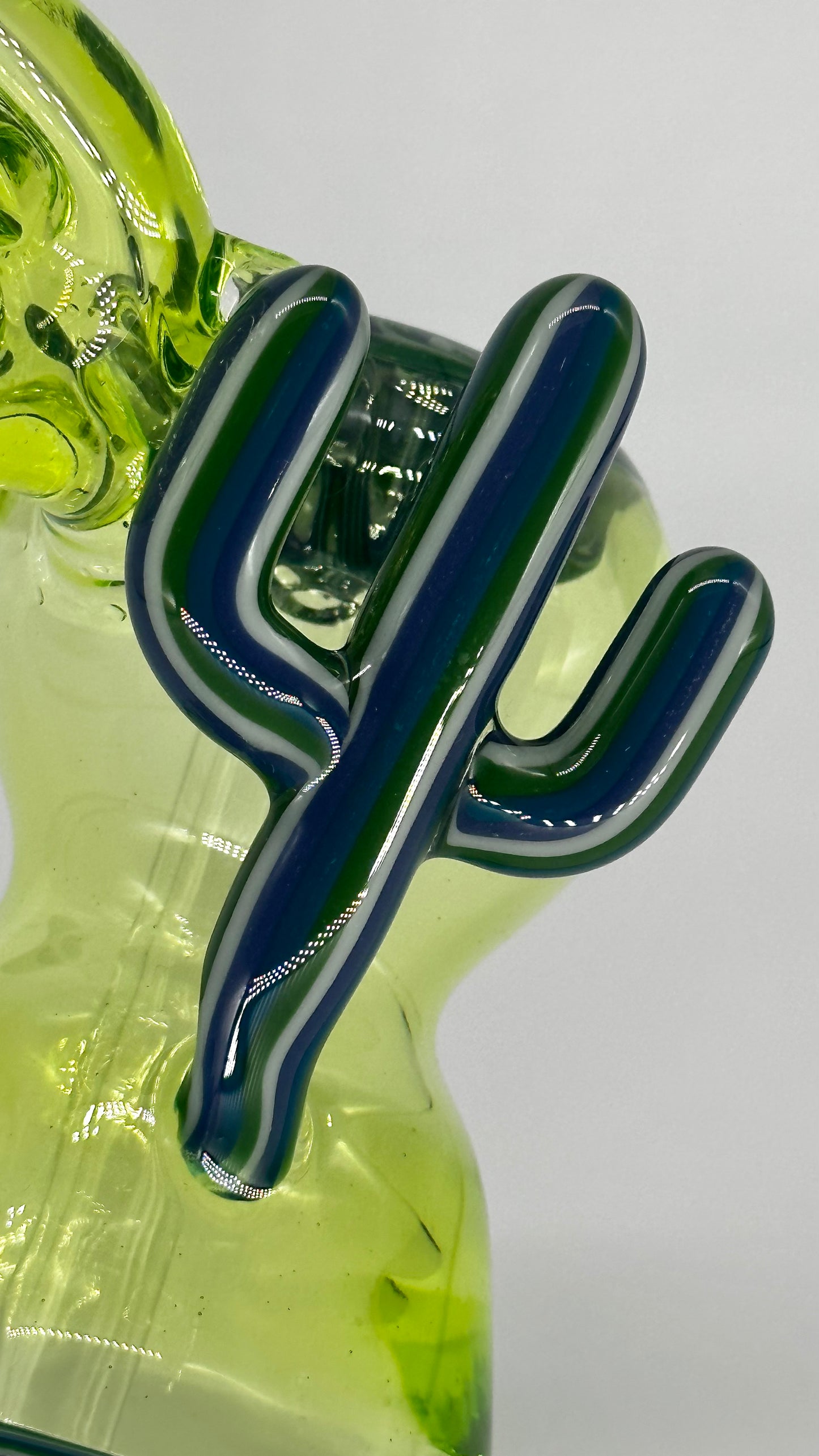 Outlaw Glass Sublime Twisted Bubbler