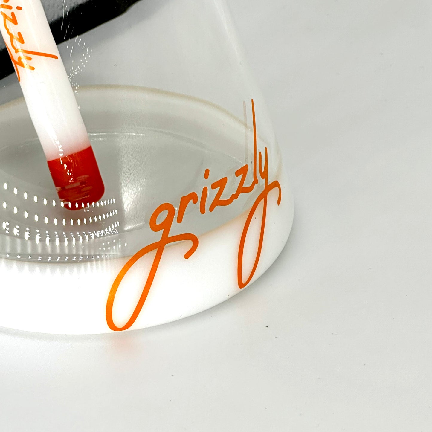 Grizzly Glass 5mm Beaker 18”-19”